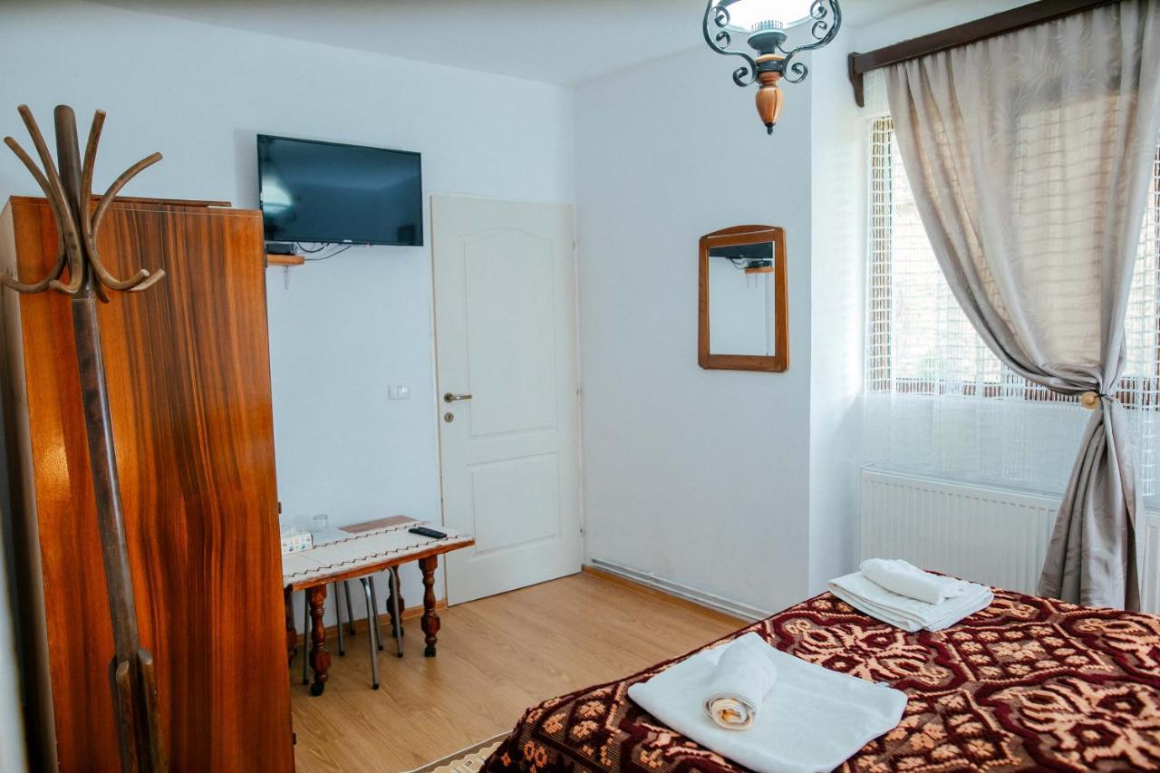 Pensjonat Casa Pe Valea Hartibaciului Barcut Zewnętrze zdjęcie