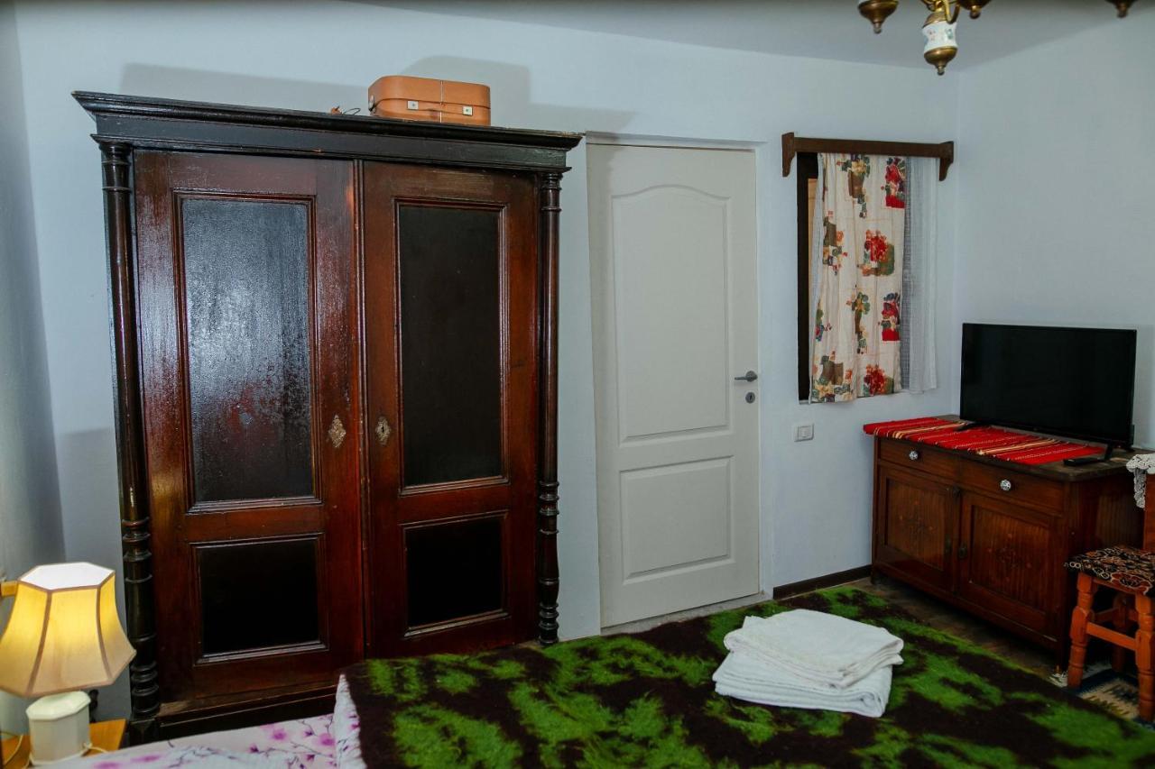 Pensjonat Casa Pe Valea Hartibaciului Barcut Zewnętrze zdjęcie